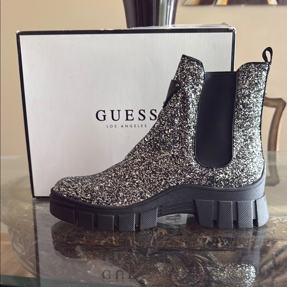 GUESS Women's Sparkle Ankle Boots - Black and Silver